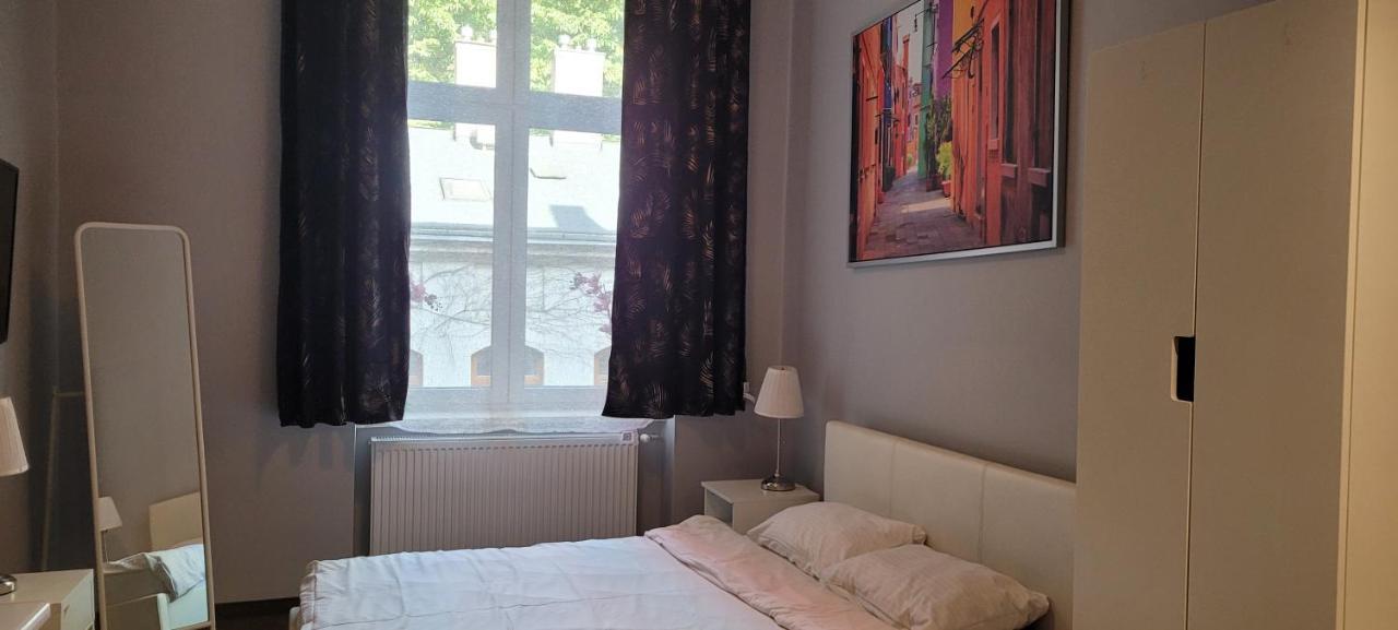 Tlc Apartments Cracow Краків Екстер'єр фото